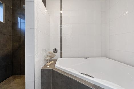 Photo of property in 8 Glenroy Place, Cambridge, 3434