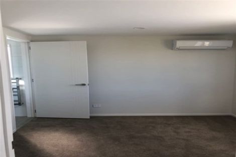Photo of property in 2 Riroriro Close, Crofton Downs, Wellington, 6035