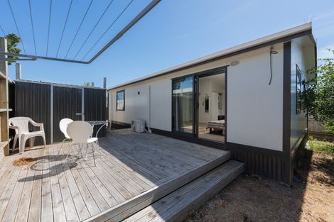 Photo of property in 150 Heretaunga Street, Palmerston North, 4414