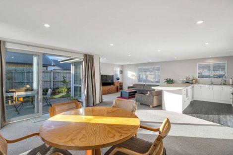 Photo of property in 28 Northwater Drive, Northwood, Christchurch, 8051