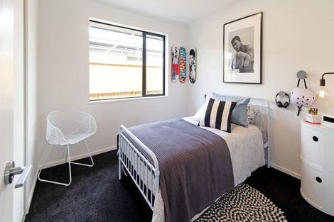 Photo of property in 35 West Plains Road, Waikiwi, Invercargill, 9810