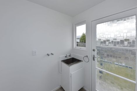 Photo of property in 1/69 Shortland Street, Wainoni, Christchurch, 8061