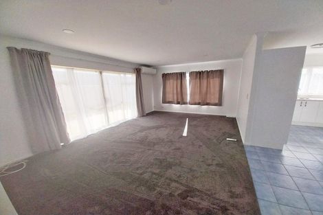 Photo of property in 182a Rathgar Road, Henderson, Auckland, 0610