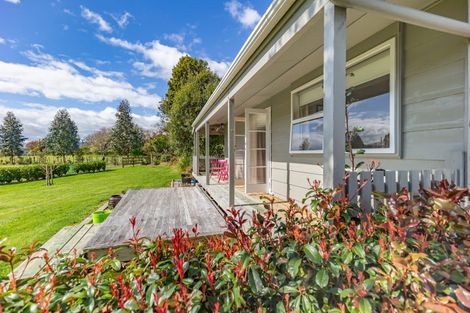 Photo of property in 13 Boulton Road, Levin, 5510