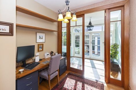 Photo of property in 39 Holly Road, St Albans, Christchurch, 8014