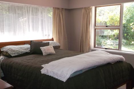 Photo of property in 12 Anakiwa Place, Milford, Auckland, 0620