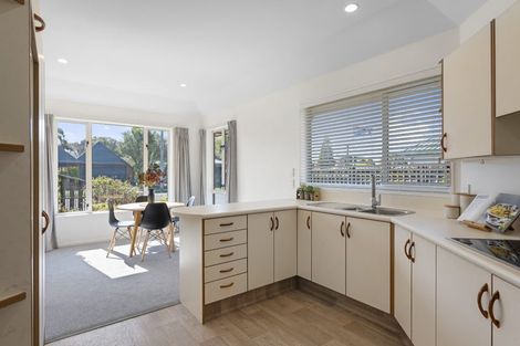 Photo of property in 23 Wittys Road, Avonhead, Christchurch, 8042