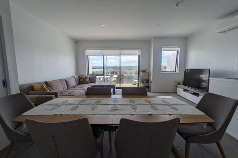 Photo of property in 26/1 Scott Road, Hobsonville, Auckland, 0616