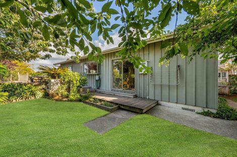 Photo of property in 16 Grove Lane, Pakuranga, Auckland, 2010