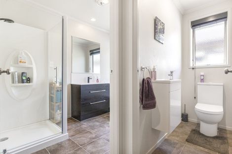 Photo of property in 99 Doncaster Drive, Papamoa Beach, Papamoa, 3118