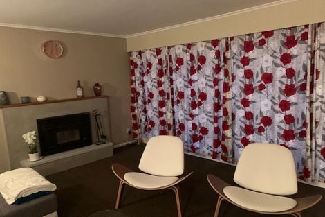 Photo of property in 165 Newlands Road, Newlands, Wellington, 6037