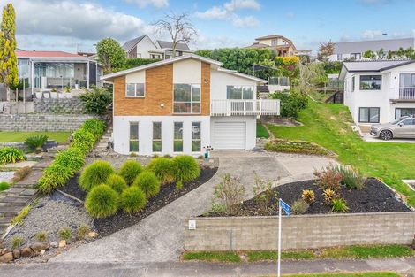 Photo of property in 16 Garthwood Road, Hillcrest, Hamilton, 3216