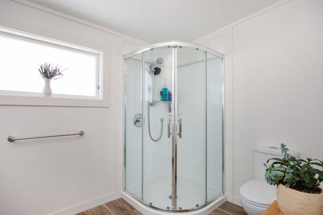 Photo of property in 2 Ngahina Street, Marton, 4710