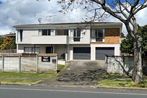 Photo of property in 12 Prince Regent Drive, Half Moon Bay, Auckland, 2012