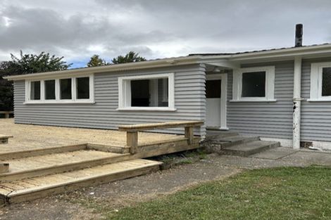 Photo of property in 39 Kawiu Road, Levin, 5510