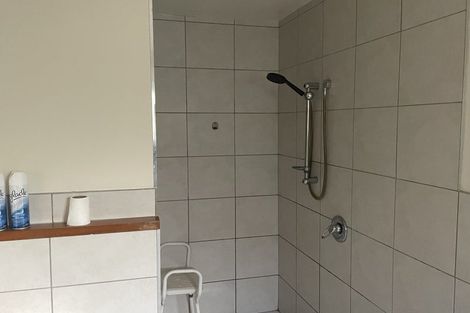 Photo of property in 40 Koe Street, Moana, 7872