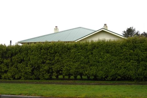 Photo of property in 16 Raymond Street, Georgetown, Invercargill, 9812