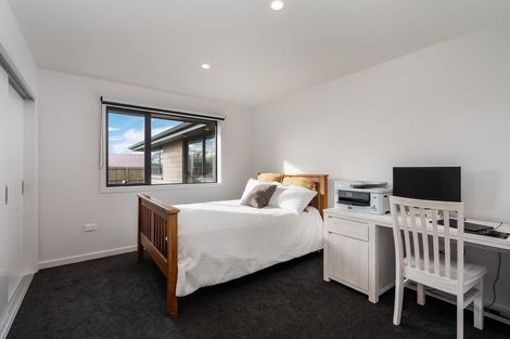 Photo of property in 2 Margate Street, Waihola, Milton, 9073