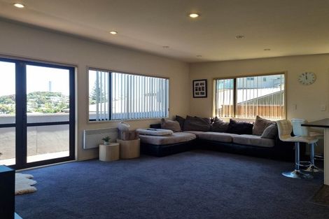 Photo of property in 12 Lavender Close, Spotswood, New Plymouth, 4310