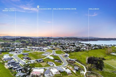Photo of property in 37 Kia Kaha Drive, Snells Beach, 0920