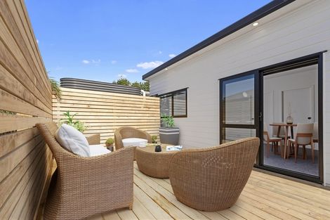 Photo of property in 100 Kaipara Portage Road, Riverhead, 0820