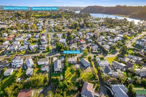 Photo of property in 28 O'donn Avenue, Beach Haven, Auckland, 0626