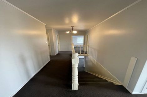 Photo of property in 226 Henderson Valley Road, Henderson, Auckland, 0612