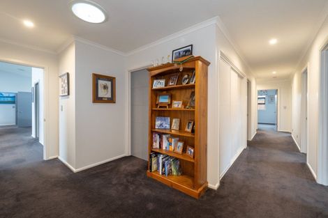 Photo of property in 3 Torbay Avenue, Huntingdon, Ashburton, 7774