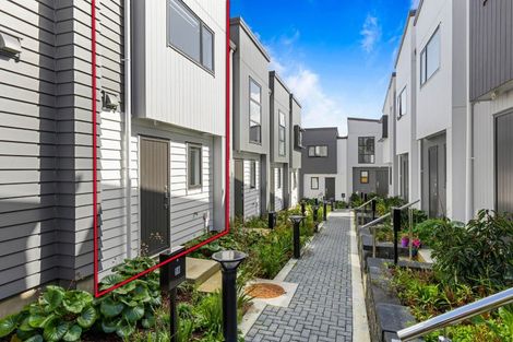 Photo of property in 56 Raupeti Lane, Henderson, 0612