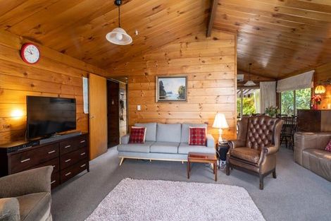 Photo of property in 14 Kereru Street, Two Mile Bay, Taupo, 3330