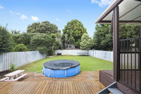 Photo of property in 75 Kitchener Road, Waiuku, 2123