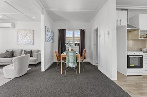 Photo of property in 15 Maitland Street, Frankton, Hamilton, 3204