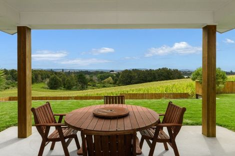 Photo of property in 12 Barron Way, Ohauiti, Tauranga, 3112