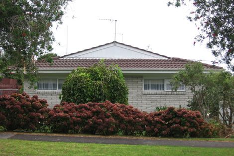 Photo of property in 2/7 Miro Street, New Lynn, Auckland, 0600