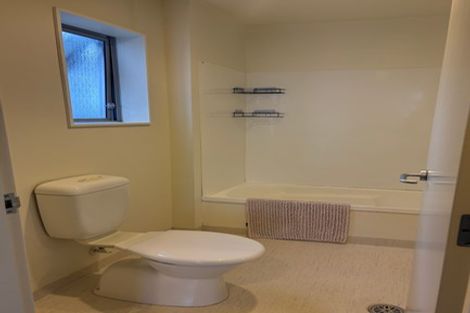 Photo of property in Terrace Heights Apartments, 2/163p The Terrace, Wellington Central, Wellington, 6011