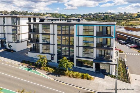 Photo of property in 301/84c Te Oneroa Way, Long Bay, Auckland, 0630