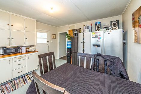 Photo of property in 143 Puriri Street, Castlecliff, Whanganui, 4501