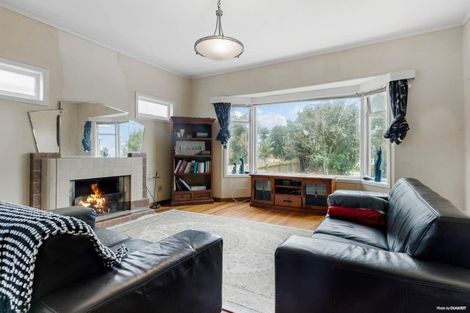 Photo of property in 120 Hutchinson Avenue, New Lynn, Auckland, 0600