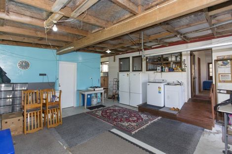 Photo of property in 5705 Pouto Road, Pouto, 0391