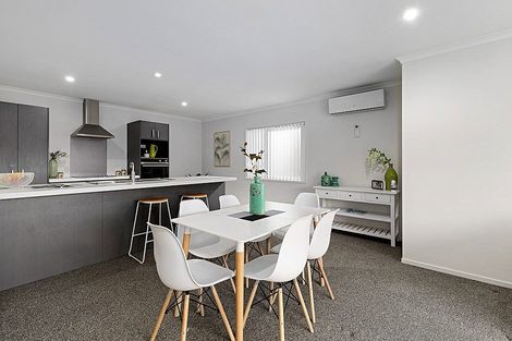 Photo of property in 13 Puarangi Lane, Stanmore Bay, Whangaparaoa, 0932