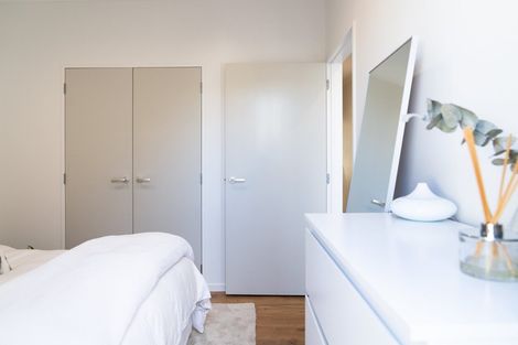 Photo of property in 211 Hobsonville Road, Hobsonville, Auckland, 0618