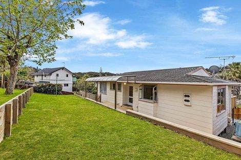 Photo of property in 38 Simon Ellice Drive, Bayview, Auckland, 0629