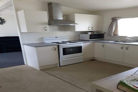 Photo of property in 37a Paramu Avenue, Birkdale, Auckland, 0626