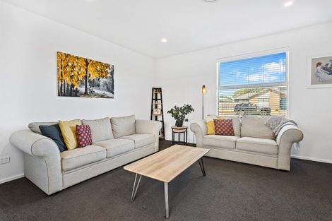 Photo of property in 2 Guyon Street, Marshland, Christchurch, 8083