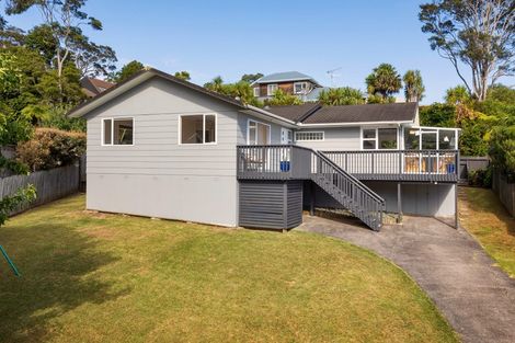 Photo of property in 36 Lemnos Place, Titirangi, Auckland, 0604