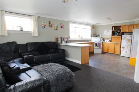 Photo of property in 32 Innes Street, Waimate, 7924