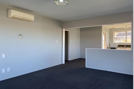 Photo of property in 1/547 Worcester Street, Linwood, Christchurch, 8011