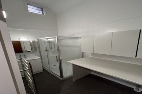 Photo of property in 4/15 Upper Lewisville Terrace, Thorndon, Wellington, 6011