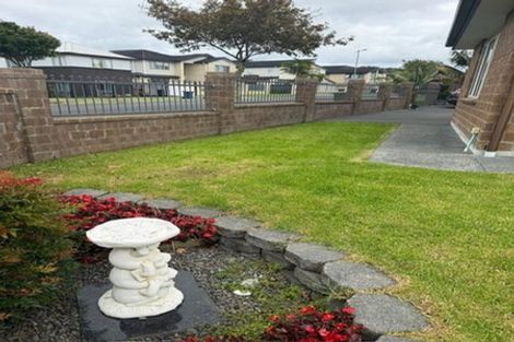 Photo of property in 1 Irongate Avenue, Ranui, Auckland, 0612