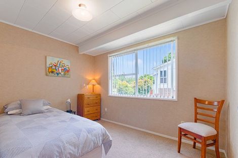 Photo of property in 37 Fitzwater Place, Henderson, Auckland, 0612